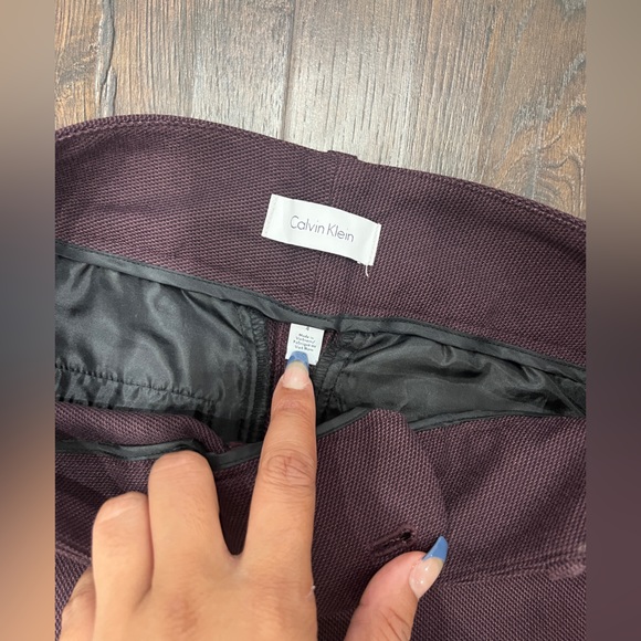 Calvin Klein pants. Only used once - Picture 3 of 3